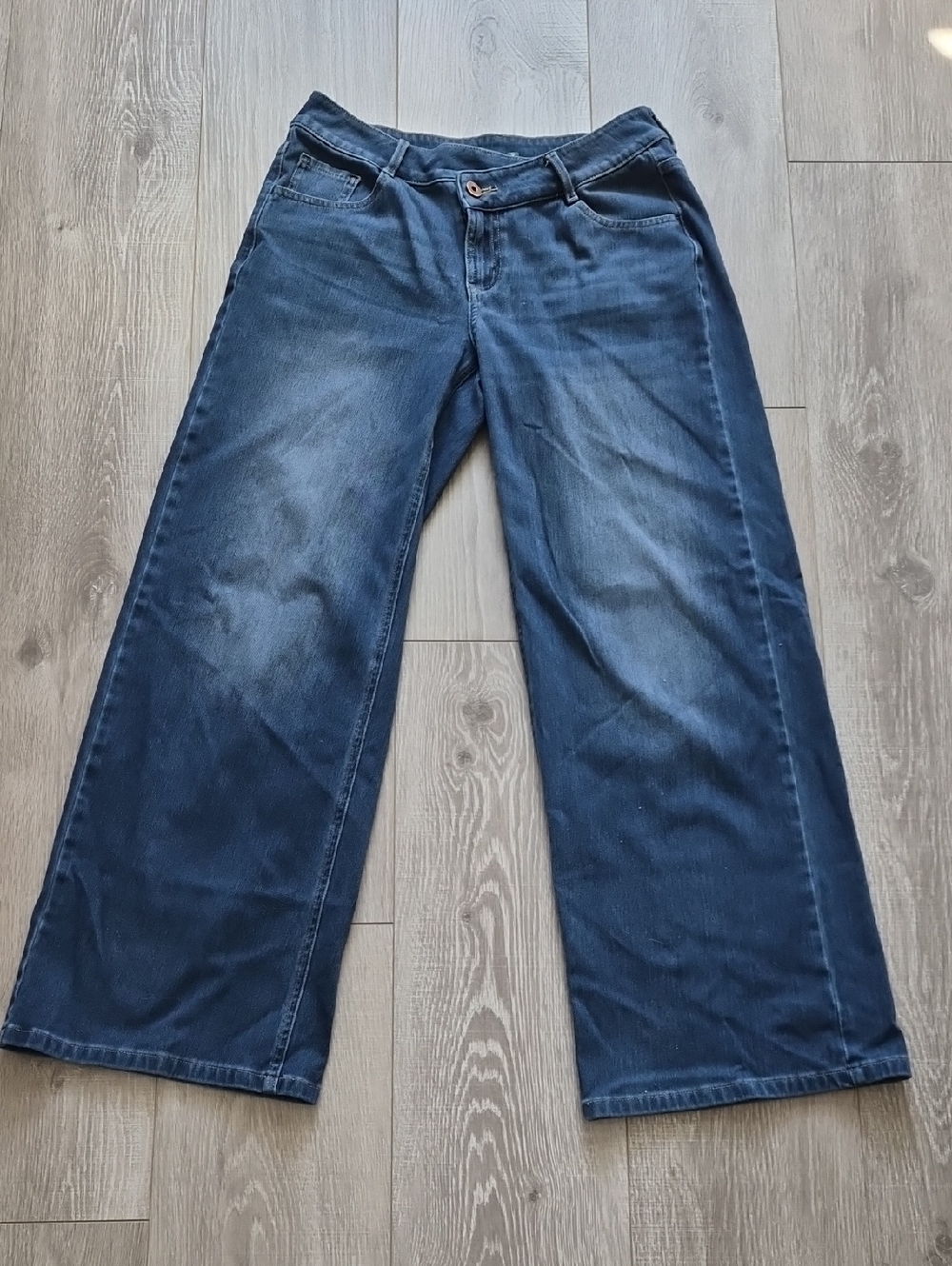 HALARA Wide Leg Jeans in Dark Blue Denim